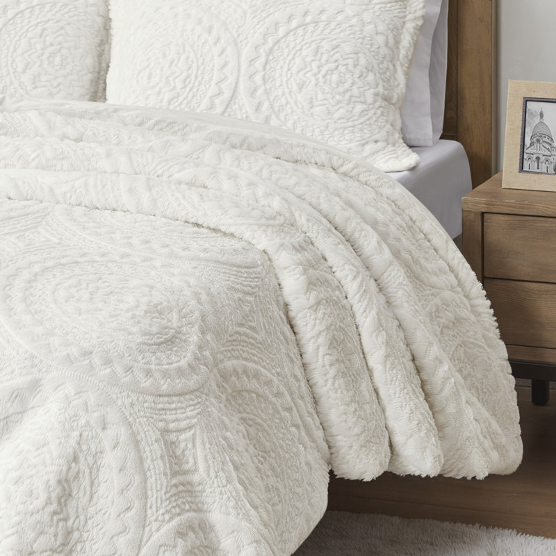 Ivory Faux Fur Embroidered Medallion King Duvet Cover Set