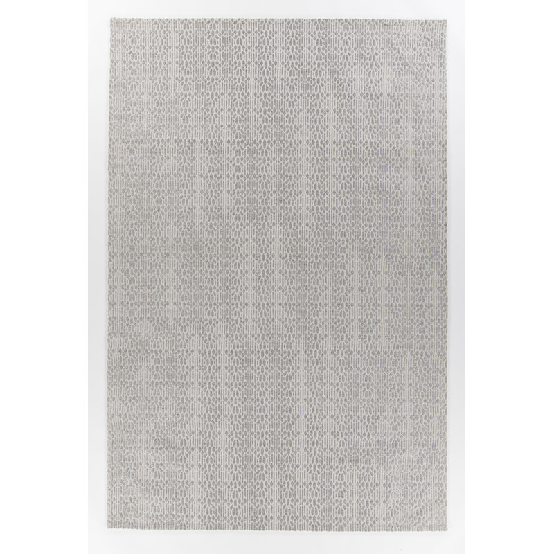 Tapis d'intérieur en viscose à motif géométrique tissé à plat à la main Authentic, 7 pi 9 po x 10 pi 6 po