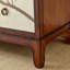 Armoire de rangement peinte rétro