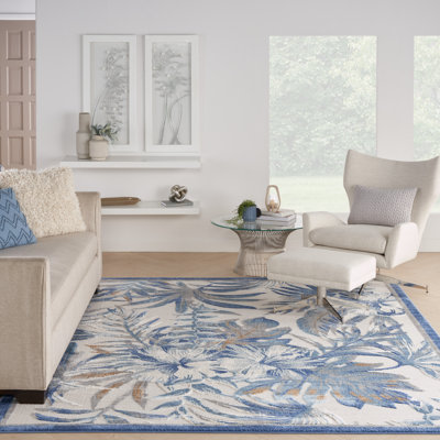 Skidmore Floral Indoor Rug