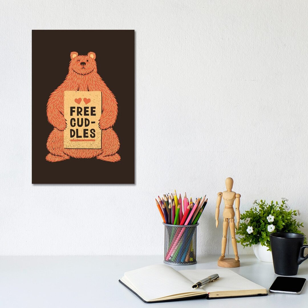 Niedlicher Bär Free Cuddles Orange von Tobias Fonseca - Galerie-verpackte Leinwand Giclée