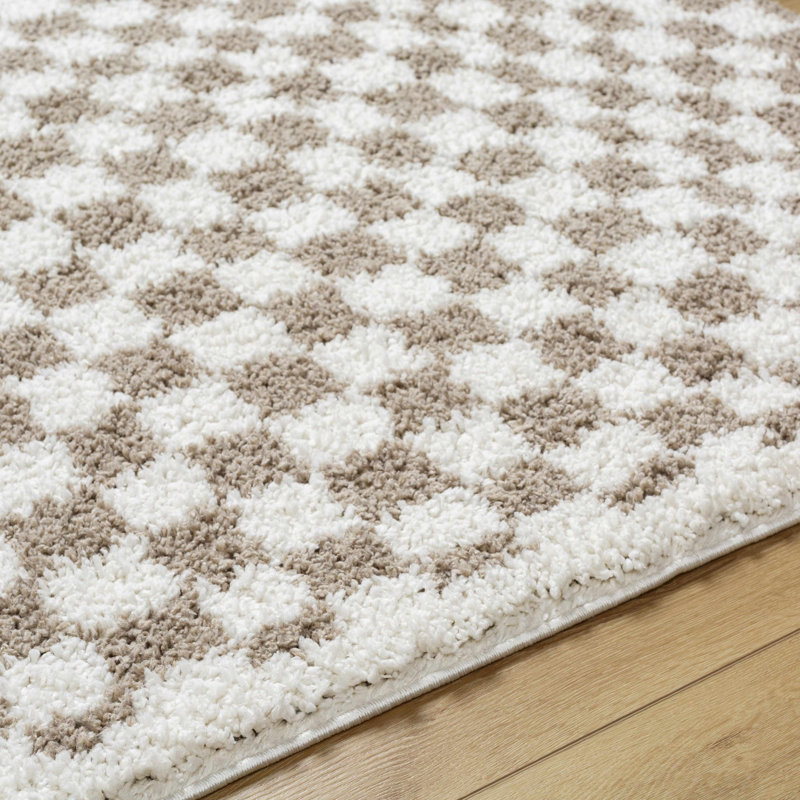 Cabble Rectangle Checkered Machine Woven Polyester Area Rug in Tan/White, Rectangle 7'10" x 10'