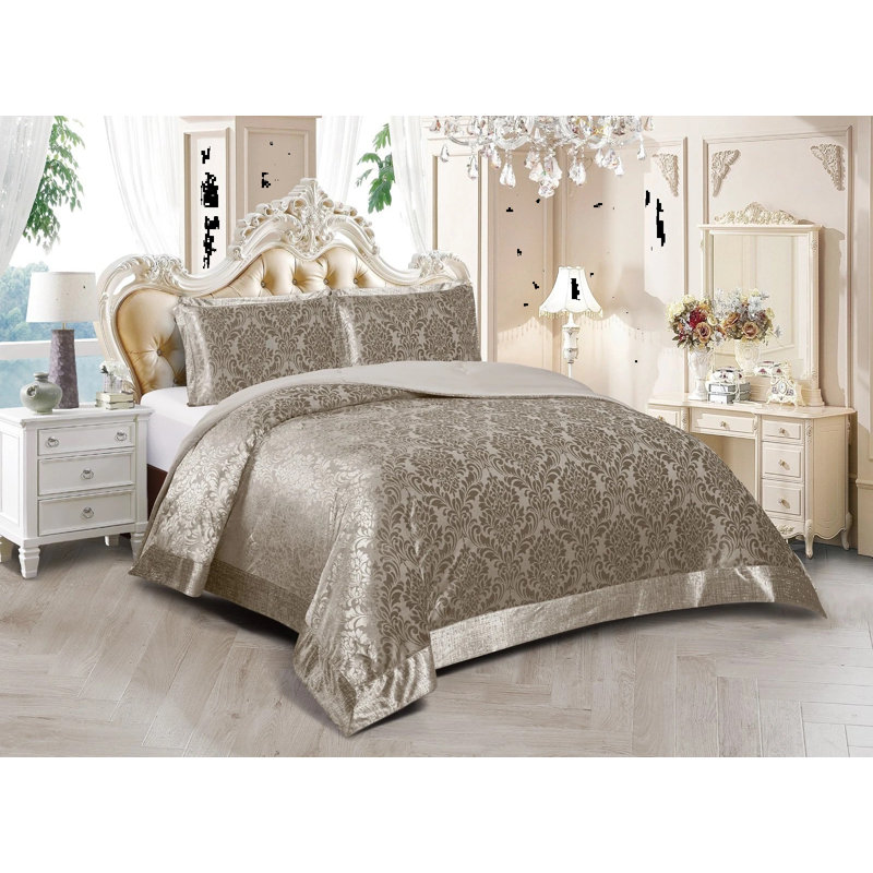 Microfiber Bedspread with Pillow Shams Included, Super King, Mink 