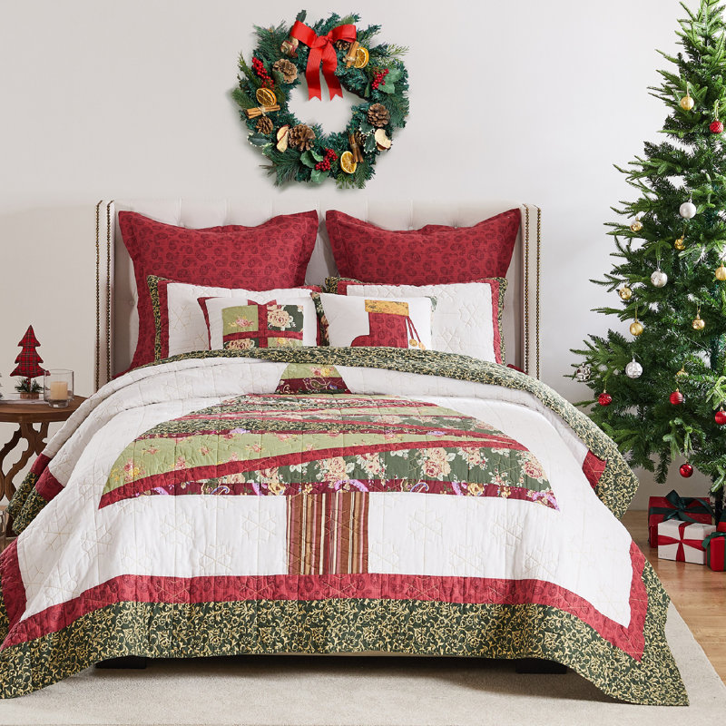Festive Christmas Tree Reversible Cotton Full Quilt Set
