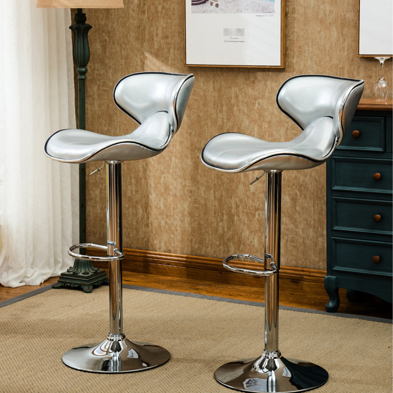 Siège en similicuir avec coussin à 2 bases argentées de 2 po, hauteur ajustable de 34 po à 42,5 po, l 17,75 po x P 21,25 po, pivotant sur 360 degrés et réglable en argent de 2 po