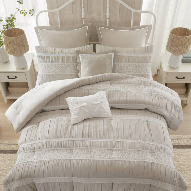 Perryn Neutral Vintage Jacquard 7-Piece King Comforter Set, King Comforter + 6 Additional Pieces, Neutral