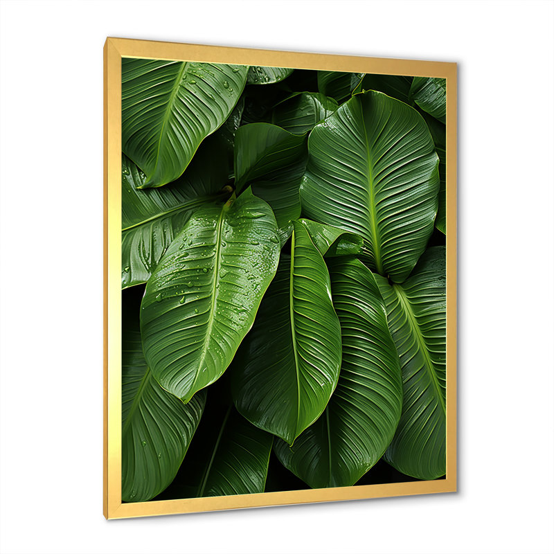 Emerald Exotic Embrace Palmscape sur toile, Encadrement doré, H 40 po x l 30 po x P 1,5 po