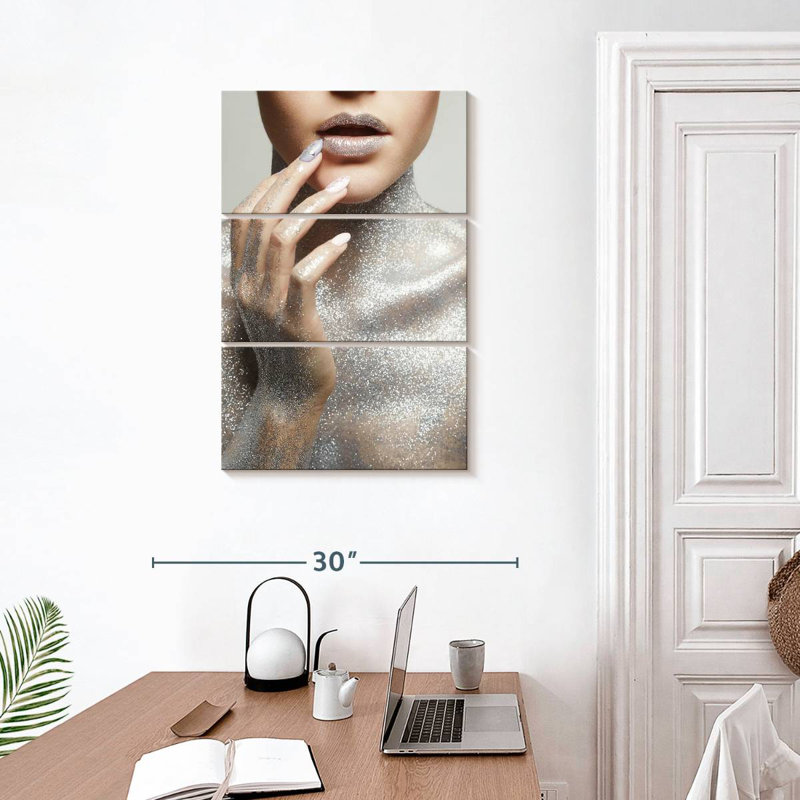 Shuttleworth Silver Glitter Chic, 32" H x 20" W