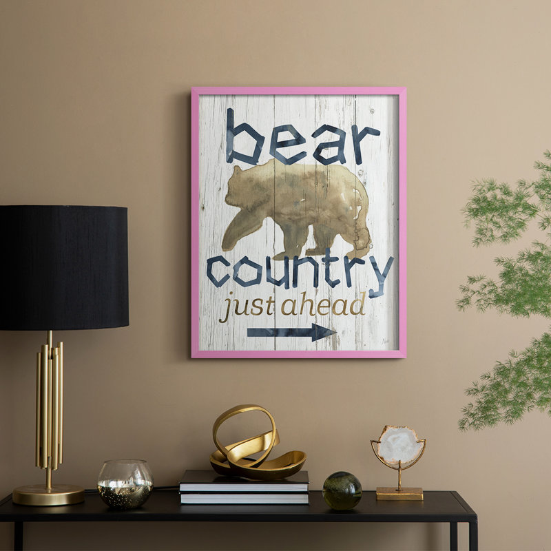 «Bear Country», reproduction encadrée - bois massif, Rose, H 11 po x l 9 po