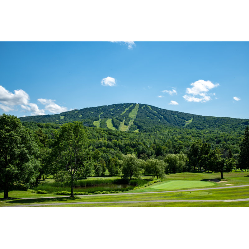 Green Mountain Golf - Wrapped Canvas Print, 20cm H x 30cm W