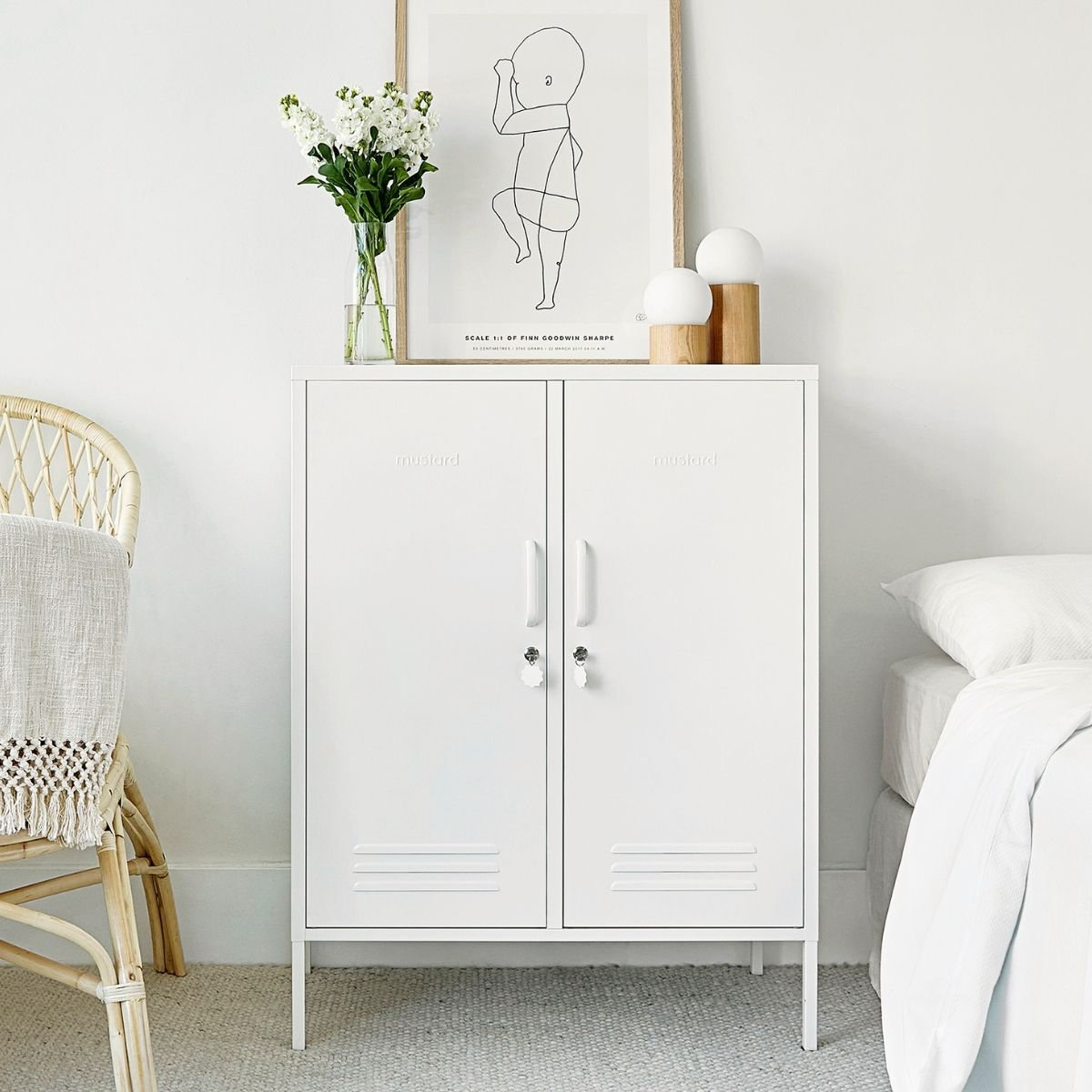 Mustard Made The Midi Locker, Chalk