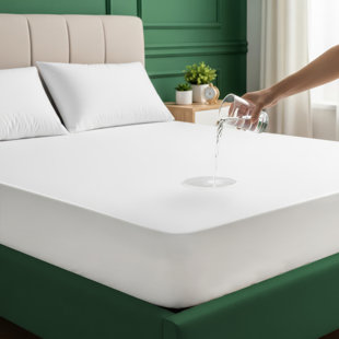 Utopia Bedding Premium Waterproof Mattress Protector