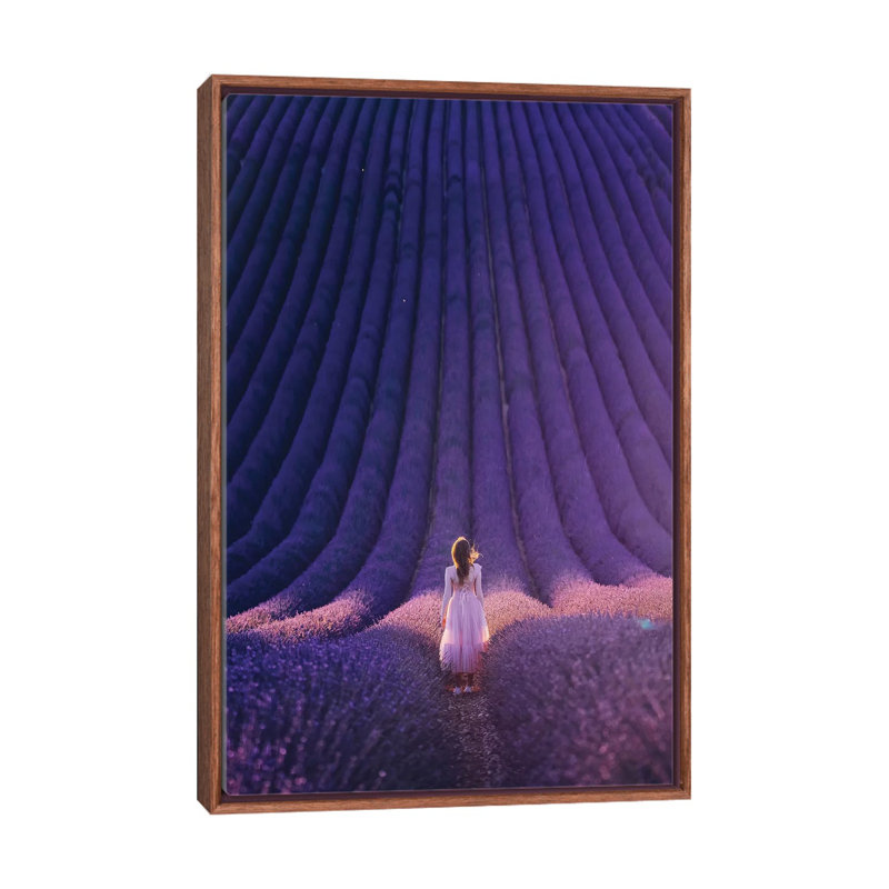 Reproduction de photo « Lavanda inseption » par Hobopeeba, Toile avec cadre en bois brun classique, Pas de tapis