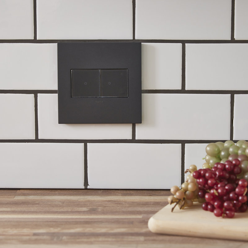 Interrupteur à lumière unipolaire et à 3 voies avec microban Adorne® Touch, Graphite