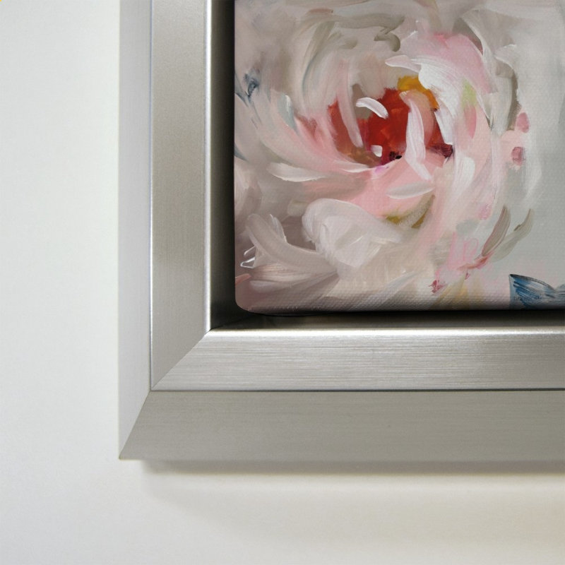 «Flower Soul» par Danhui Nai, impression sur toile, 40" H x 28" W, Silver