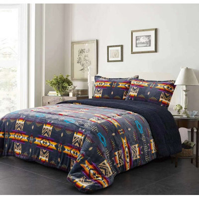 Ensemble d'édredon doublé sherpa pour grand lit Queen Foundry Select