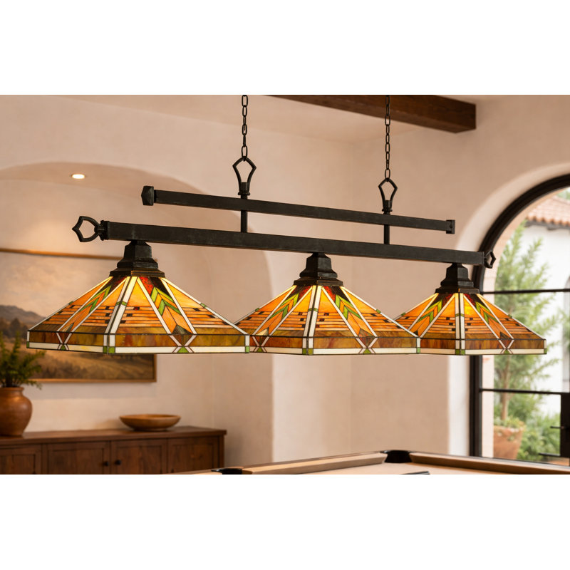 Luminaire suspendu linéaire à 3 lumières pour table de billard Shemar par RAM Game Room