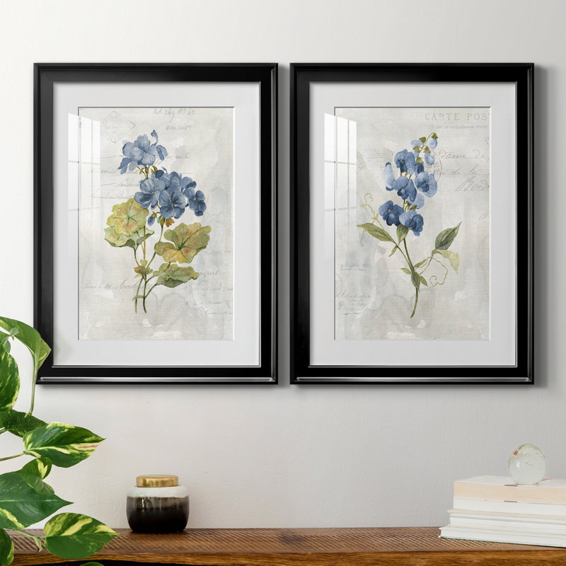 Lin bleu géranium - ensemble de 2 reproductions d'art, H 18,5 po x l 49 po x P 1,5 po, Papier encadré noir, Blanc