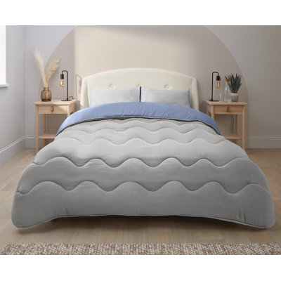Silentnight Seersucker Coverless Duvet 10.5 Tog With Matching Pillowcases,  All Seasons