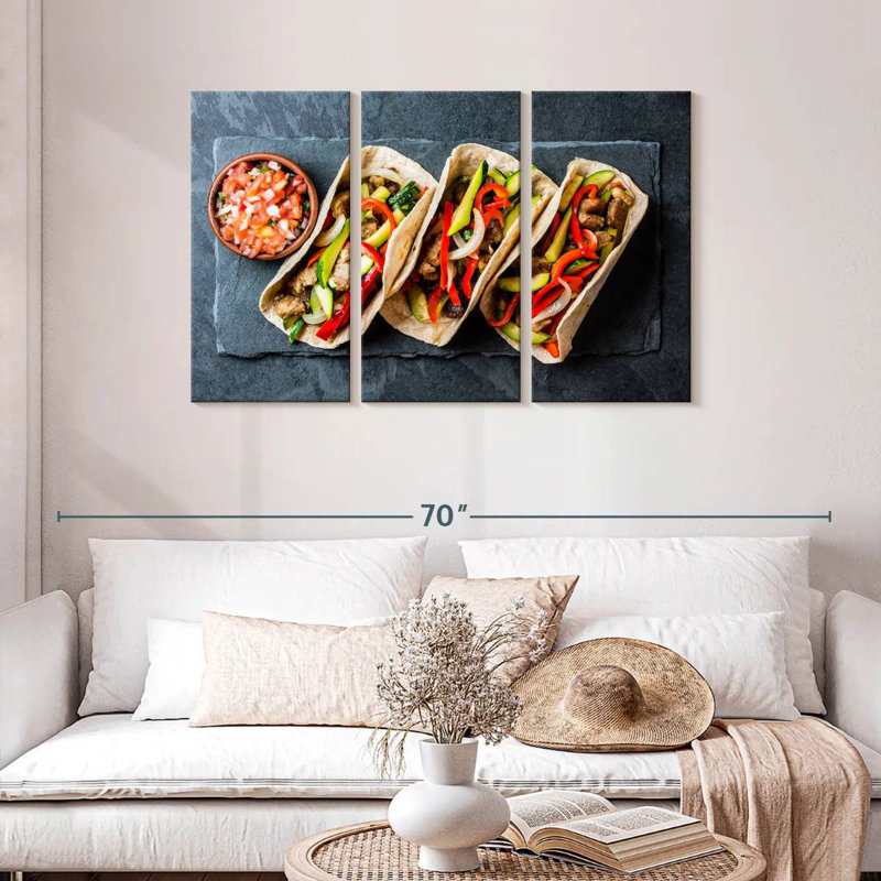 Yarlin Tacos De Cerdo, 28" H x 45" W