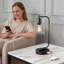 Lampe de table à  commande tactile au design en arc incurvé, avec deux ports USB et ampoule DEL à  intensité variable incluse-1493096545