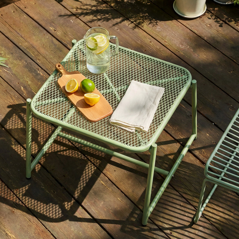 Table d'appoint d'extérieur Abram, Vert mat, H 13,25 po x l 19,5 po x P 18 po
