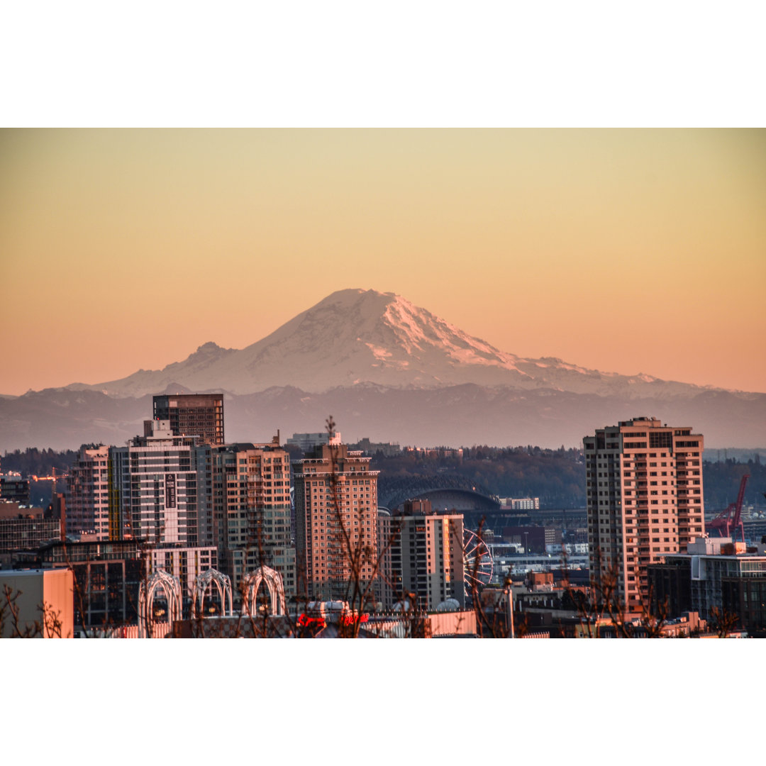 Seattle bei Sonnenuntergang von Sak111 - Kunstdrucke auf Leinwand