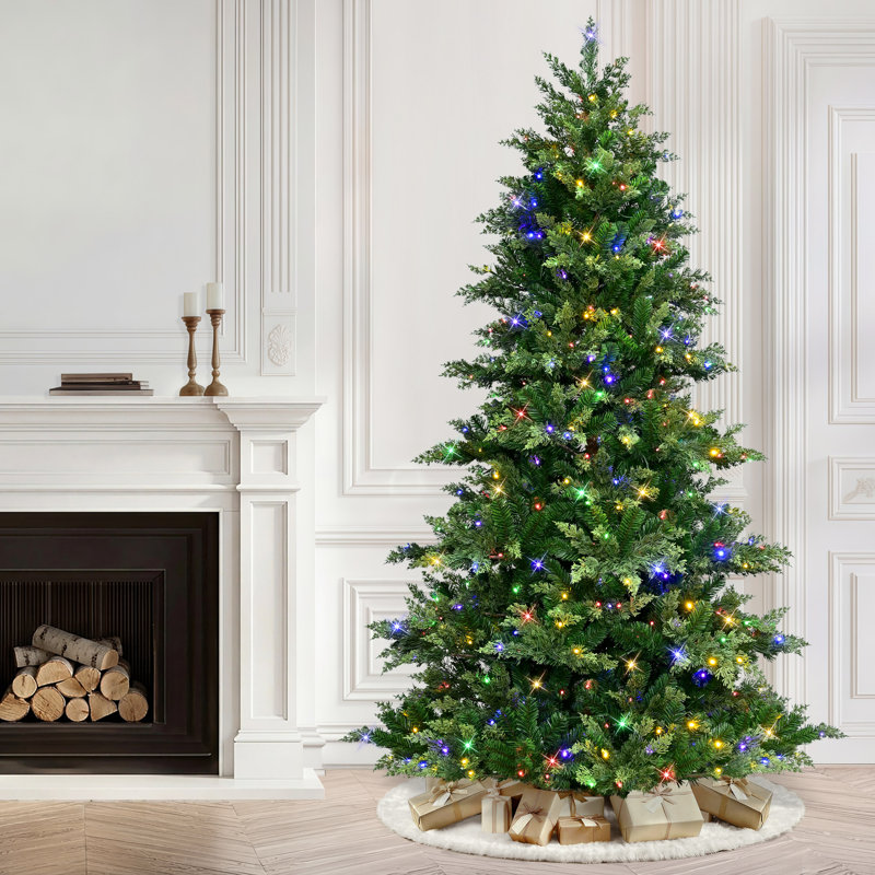 Arbre de Noël épinette 7,5 pi pré-éclairé