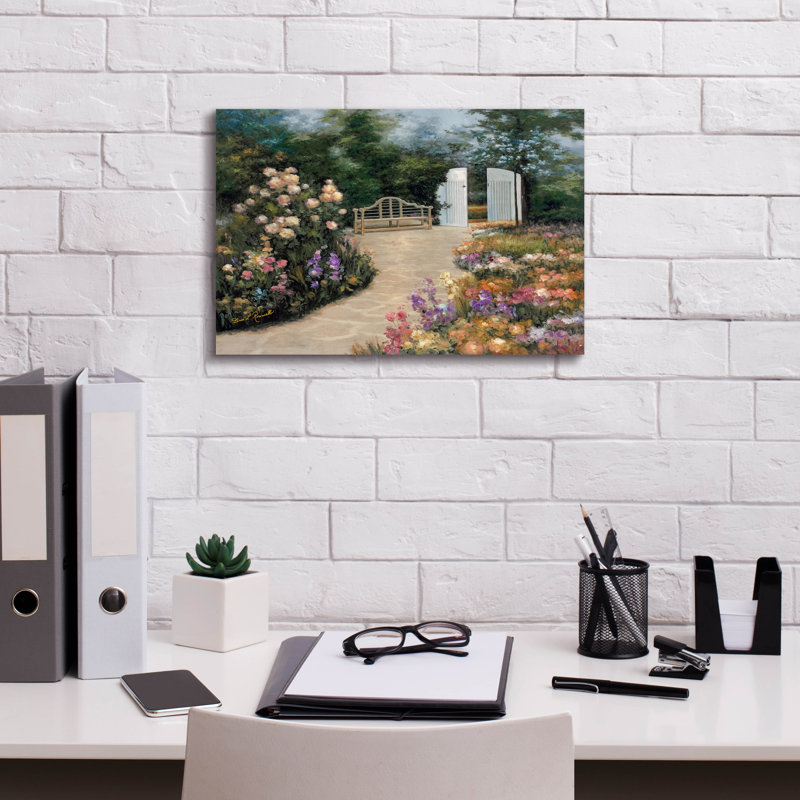 «Garden Enclave» par Diane Romanello, H 12 po x l 18 po x P 0,75 po