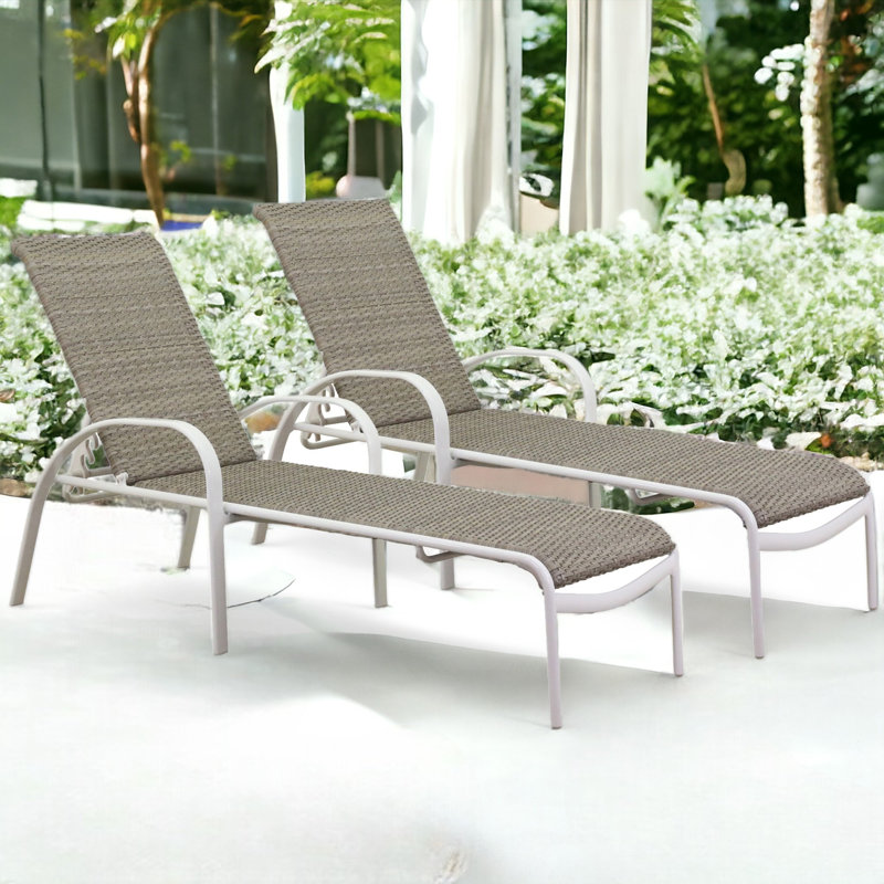 Chaise longue simple 27,05 po Guthki, White
