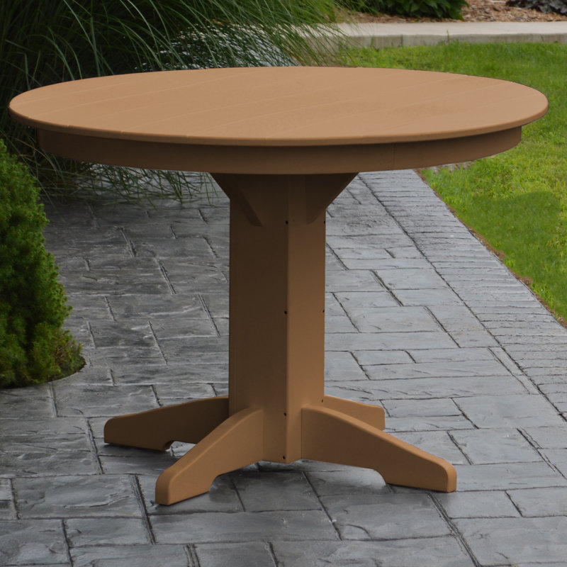 Nettie 4 - Person Patio Dining Set with Round Table, Cedar