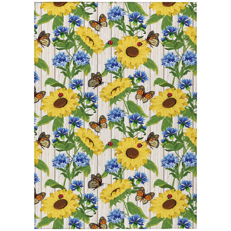 Conness Washable Floral Indoor / Outdoor Rug, Rectangle 9' x 12'