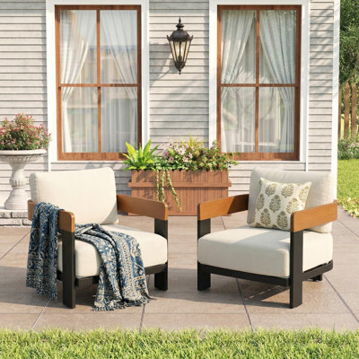 Outdoor 2-person Seating Group With Cushions