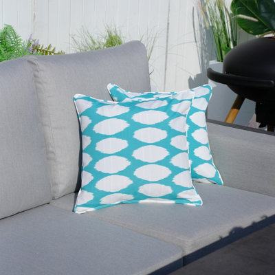 Outdoor Throw Pillow