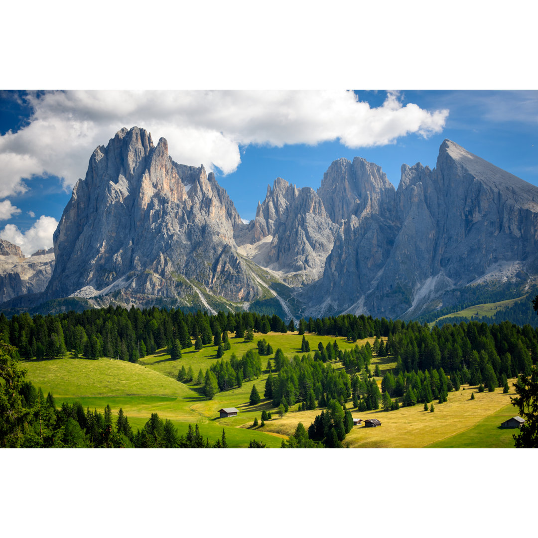 Alpenlandschaft von Creativaimage - Kunstdrucke auf Leinwand ohne Rahmen