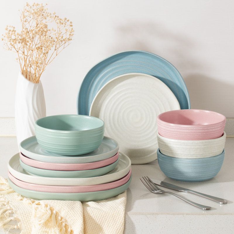 Famiware Pluto Plates And Bowls Sets, 12 Piece Dinnerware Sets, Multicolor