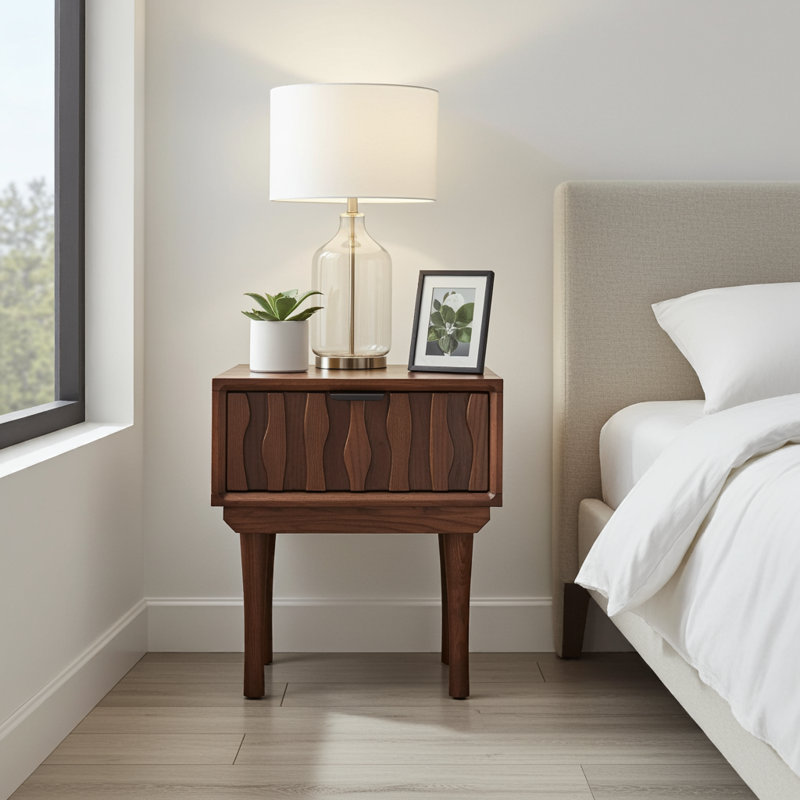 Veneto  One Drawer Bedside Cabinet, Walnut