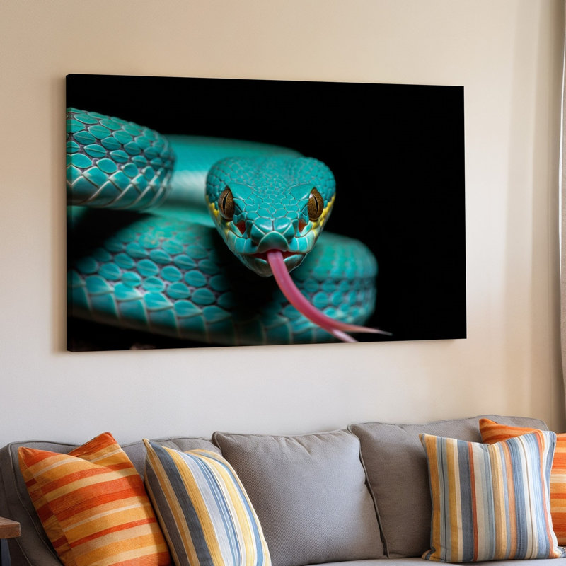 Toile, un gros plan frappant d'un serpent turquoise vibrant, H 20 po x l 30 po