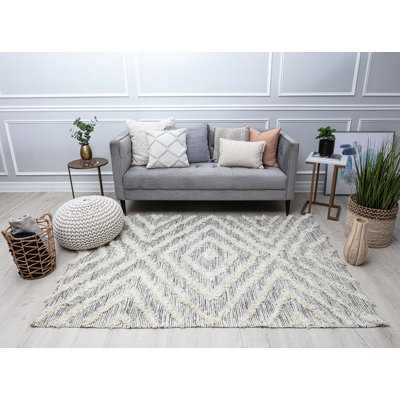 Amie-Leigh Geometric Indoor Rug