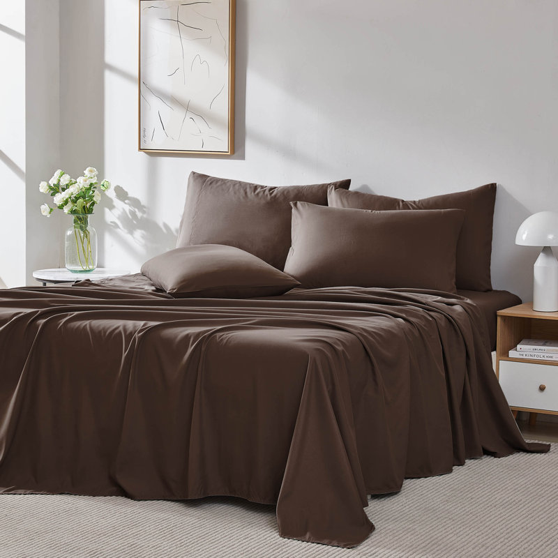 Southshore Fine Linens Vilano Springs Extra Deep Pocket 4-Piece Sheet Set, Ultra Soft Double-Brushed 110 GSM Microfiber Bedding, 21-Inch Deep Pocket, 2 Pillowcases, Twin, Chocolate Brown