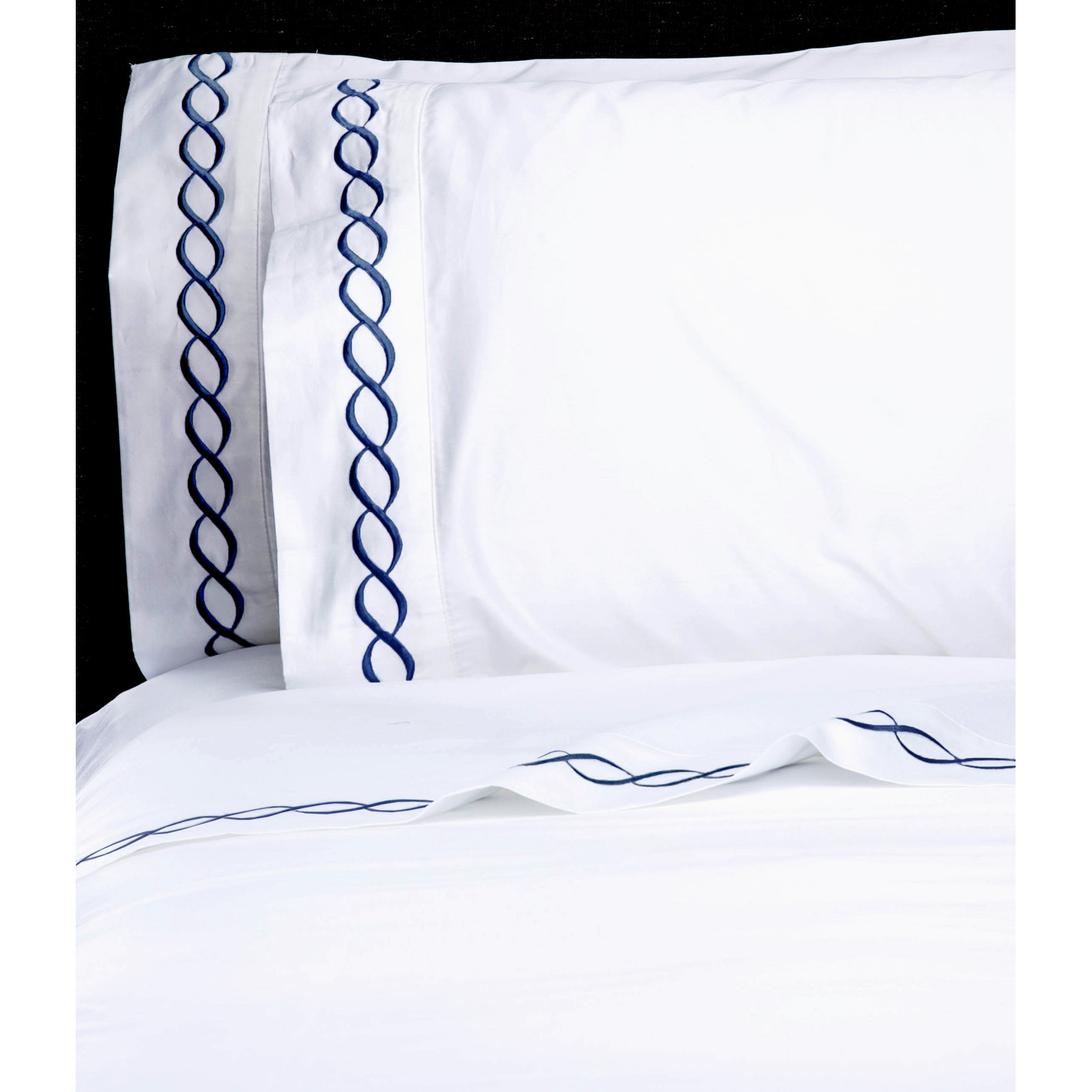 Barden Cotton Sheet Set, California King Sheet Set with 2 Pillowcases, Navy/White