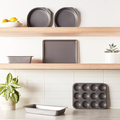 6 Piece Nonstick Carbon Steel Bakeware Set With Cake, Muffin, Cookie, And Loaf Pans, Easy Release, Oven Safe
