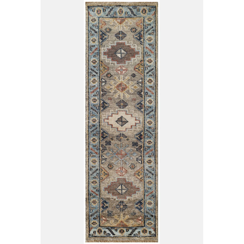 Tapis de couloir 2 pi 7 po x 8 pi 1 po One-of-a-Kind
