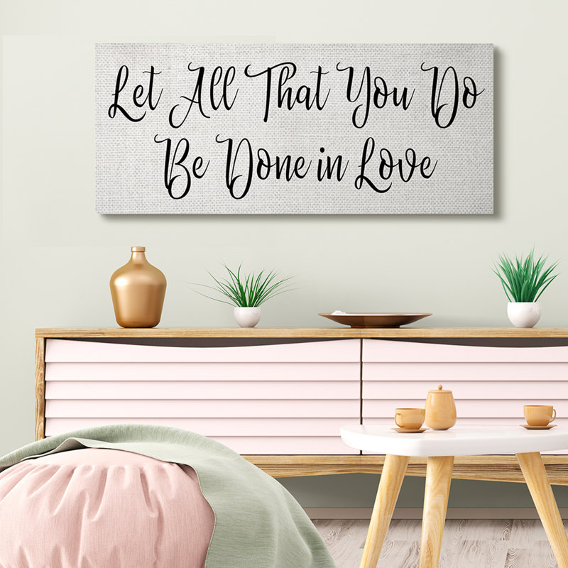Citation «Be Done In Love», typographie minimale, Toile tendue, H 20 po x l 48 po