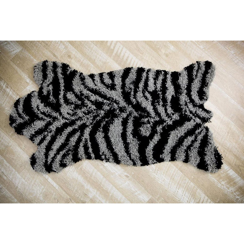 Tapis décoratif gris à poils longs à imprimé animalier Tanabe, Nouveauté 3 pi x 5 pi