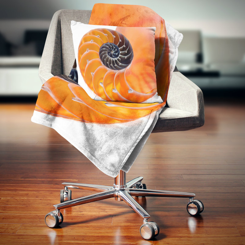 Coussin orange Nautilus - imprimé abstrait, 16 po x 1 po, Coussin décoratif