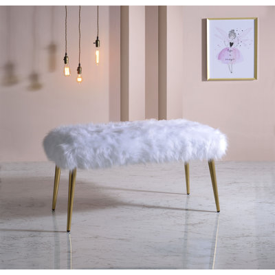 Banc Bagley II en fausse fourrure blanche et finition dorée