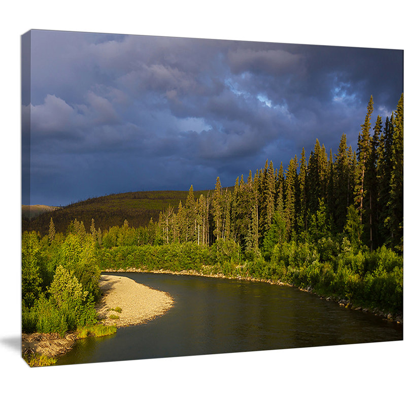 « lake on alaska under clouds », reproduction de photo sur toile tendue, H 12 po x l 20 po