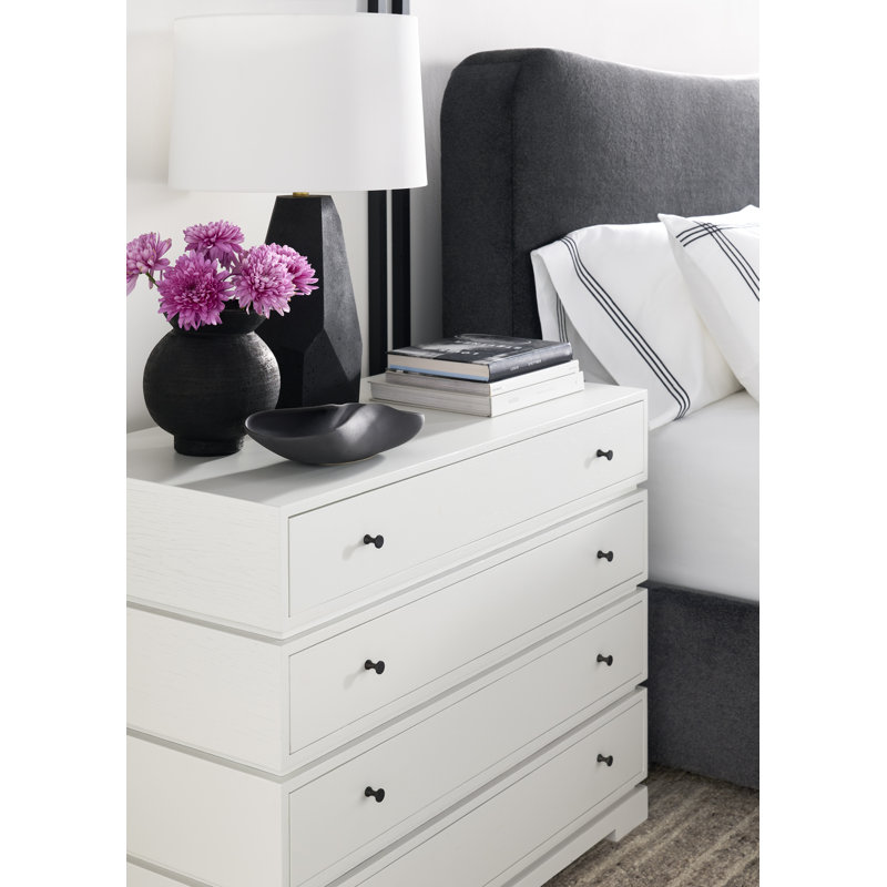 Essence Bed, Casa Blanca, Ian Smoke, California King