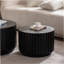Table basse, ensemble de 2 tables d'appoint gigognes, table basse moderne cannelée noire, tables d'appoint en bois pour petits espaces, salon, balcon, entièrement assemblées